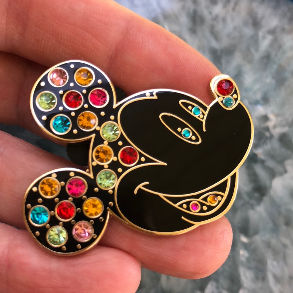 Mickey Bling Pin 2008 - Picture 1 of 7